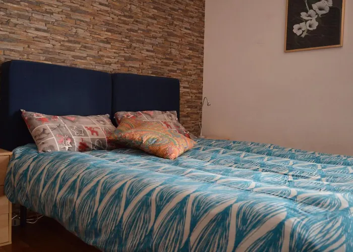 Elena's House *